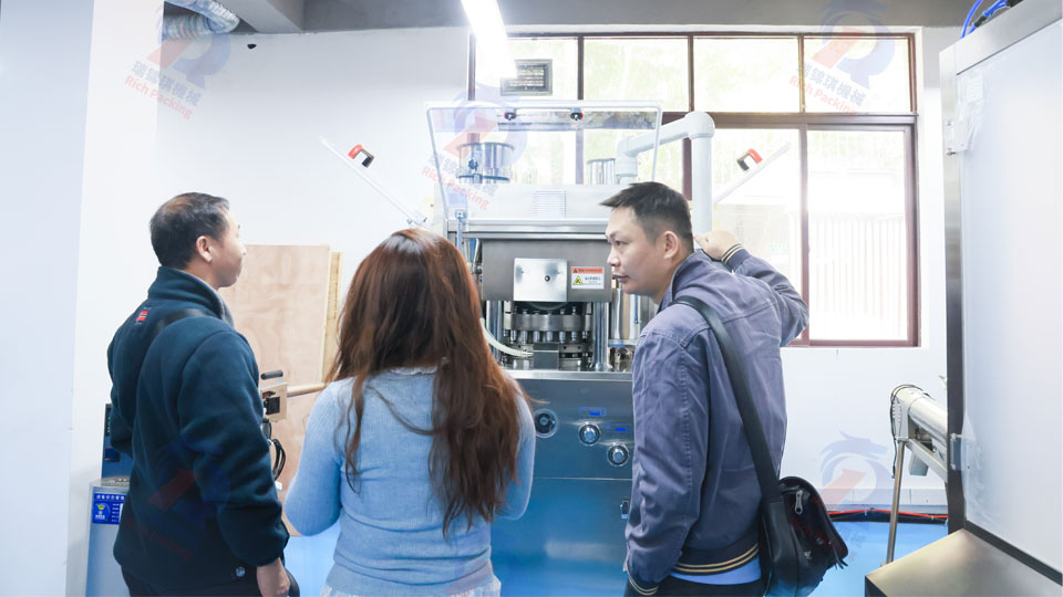 ZP-27D压片机获澳门客户认可：高效、精准、合规解决制药生产痛点