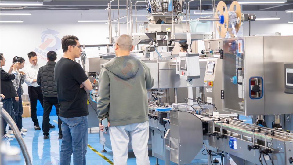 山东客户莅临广东瑞锦琪考察数粒瓶装生产线 聚焦精度与稳定性两大核心需求