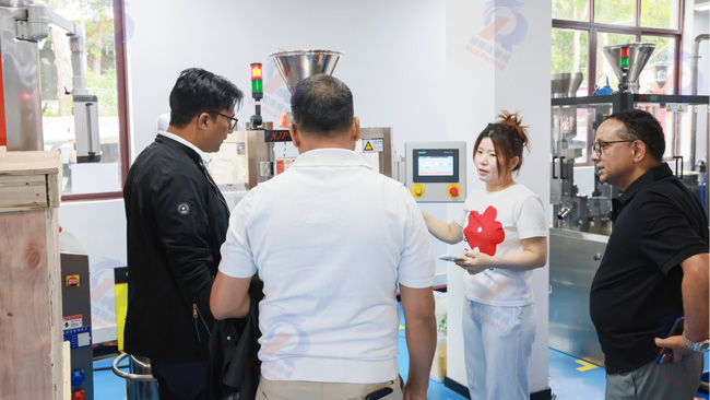 全自动胶囊填充机解决三大痛点 尼泊尔考察团敲定合作意向